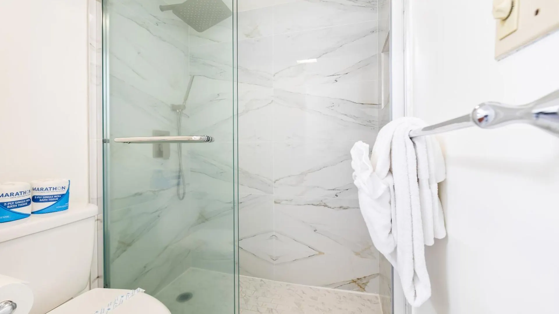 Cozy Waikiki Getaway, Stroll To Beach With Free Parking Honolulu